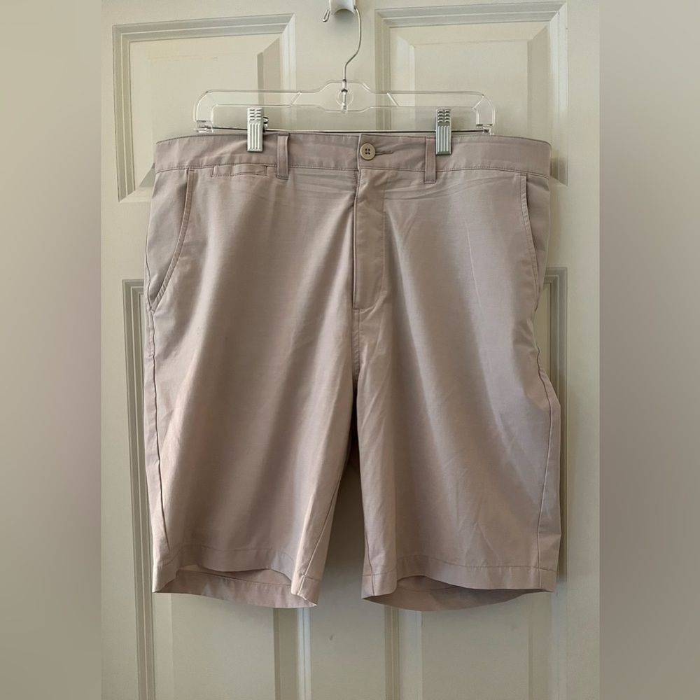 Men's Johnnie-O Cross Country Performance
Shorts Golf Activewear Stone size 36